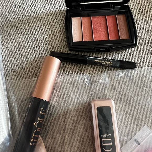 Lancôme Full size & Travel Size IDOLE Mascara + Juicy tube + eye shadow++ - Picture 3 of 6